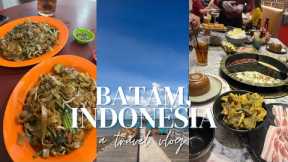 TRAVEL VLOG | 🇮🇩 batam, indonesia pt. 2 | more food trips, beachside cafe, lunar new year