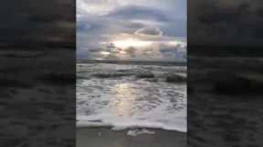 Dangerous Arabian sea #vlog #vlogs #vlogger #vlogging #travel #travelvlog #traveller #arabiansea