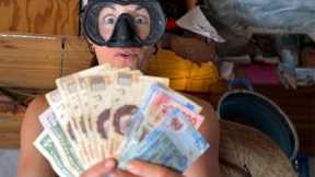 Make money as a scuba diver 🤑